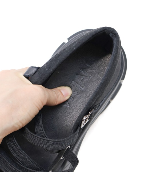 VIVIAN（ヴィヴィアン）の「厚底レースアップメリージェーンスニーカー ZOZOTOWN+オフィシャルサイト限定商品（スニーカー・レディース・グレー/ブラック・S/M/L/LL）」の7枚目の写真