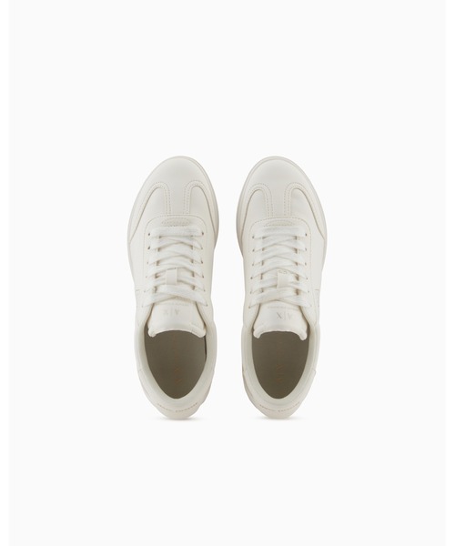 ARMANI EXCHANGE(アルマーニエクスチェンジ)の「【A|X アルマーニ エクスチェンジ】ワンポイント レースアップスキニースニーカー(スニーカー・レディース・オフホワイト/ブラック・36/37/37.5/38/38.5/39/36.5)」の6枚目の写真