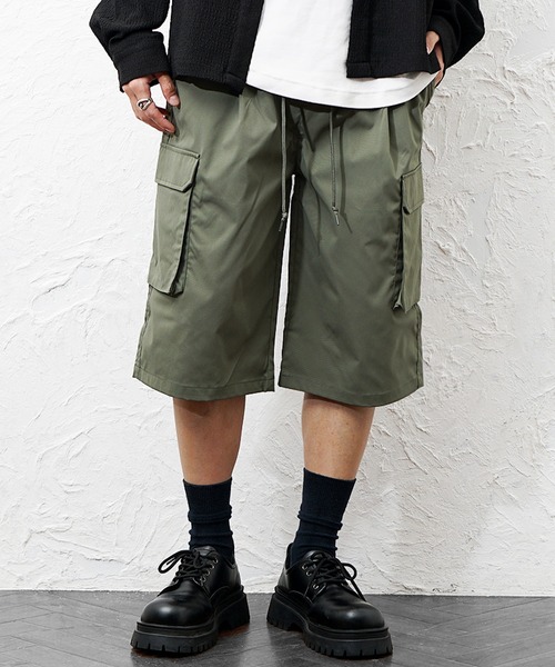 MinoriTY(マイノリティ)の「【MinoriTY】ストレッチリラックスカーゴハーフパンツ メンズ 夏服(その他パンツ・メンズ・ブラウン/オリーブ/ブラック・LL/L/M)」の19枚目の写真