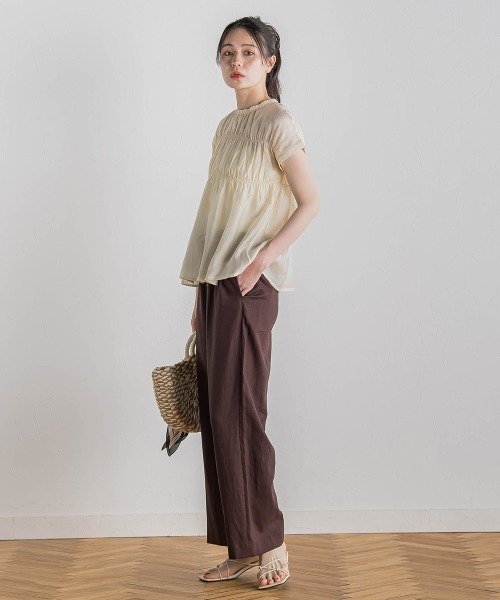 Droite lautreamont(ドロワットロートレアモン)の「【WEB限定】シルキーシャーリングブラウス≪手洗い可能≫(シャツ/ブラウス・レディース・オフホワイト/ブラウン/ブラック・M)」の12枚目の写真