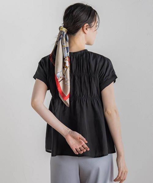 Droite lautreamont(ドロワットロートレアモン)の「【WEB限定】シルキーシャーリングブラウス≪手洗い可能≫(シャツ/ブラウス・レディース・オフホワイト/ブラウン/ブラック・M)」の15枚目の写真
