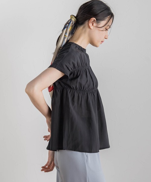 Droite lautreamont(ドロワットロートレアモン)の「【WEB限定】シルキーシャーリングブラウス≪手洗い可能≫(シャツ/ブラウス・レディース・オフホワイト/ブラウン/ブラック・M)」の16枚目の写真