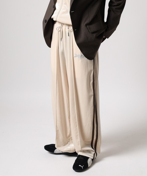 SUGGESTION(サジェッション)の「RESHAM カーブベロアパンツ(その他パンツ・メンズ・ブラック/アイボリー/ブラウン・M/L)」の2枚目の写真