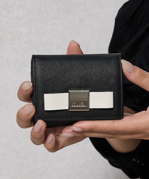 dazzlin（ダズリン）の「【dazzlin/ダズリン】バレッタリボン　三つ折りミニ財布（財布・レディース・ブラック/グレー/ダークブラウン/ブラック×ホワイト/ミント/ベージュ/ピンク・FREE）」の2枚目の写真