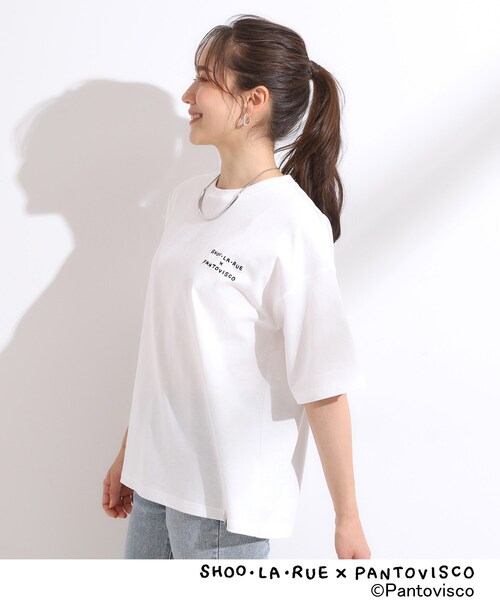 SHOO・LA・RUE（シューラルー）の「【パントビスコ／ぺろち】プリントTシャツ（Tシャツ/カットソー・レディース・チャコール/サックスブルー系3/ホワイト系1/ホワイト系2・01/02/03/04）」の6枚目の写真