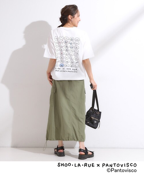 SHOO・LA・RUE（シューラルー）の「【パントビスコ／ぺろち】プリントTシャツ（Tシャツ/カットソー・レディース・チャコール/サックスブルー系3/ホワイト系1/ホワイト系2・01/02/03/04）」の11枚目の写真