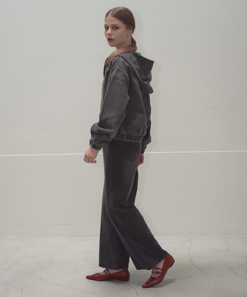 Mirette（ミレット）の「ヴィンテージライクデニムフーディー / Vintage Washed Denim Hoodie（パーカー・レディース・ブルー/ブラック・FREE）」の12枚目の写真