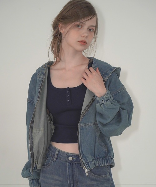 Mirette（ミレット）の「ヴィンテージライクデニムフーディー / Vintage Washed Denim Hoodie（パーカー・レディース・ブルー/ブラック・FREE）」の17枚目の写真
