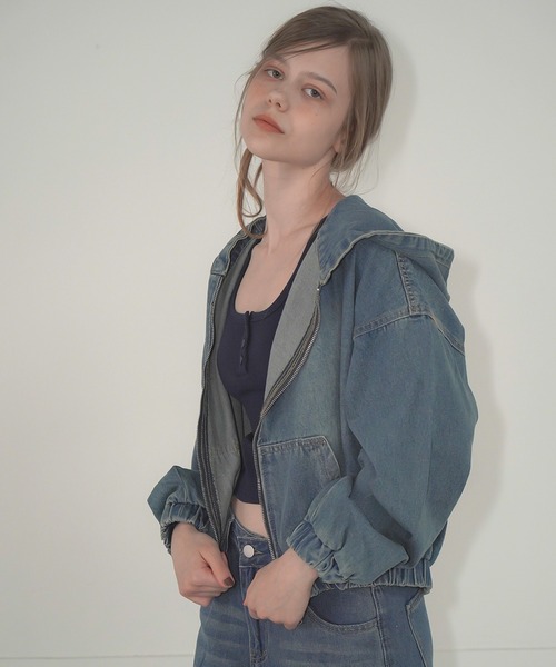 Mirette（ミレット）の「ヴィンテージライクデニムフーディー / Vintage Washed Denim Hoodie（パーカー・レディース・ブルー/ブラック・FREE）」の18枚目の写真