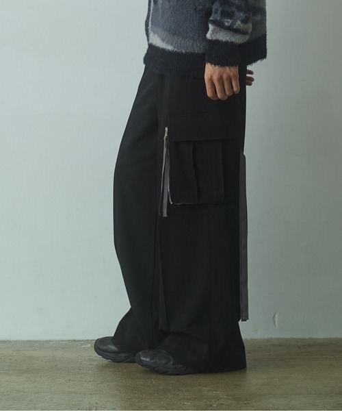 PHILTHEORY(フィルセオリー)の「String cargo slacks / ストリングカーゴスラックス(カーゴパンツ・メンズ・ブラック系/ブラック・3/2/1)」の8枚目の写真