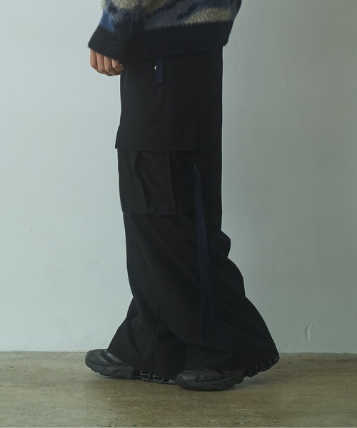 PHILTHEORY(フィルセオリー)の「String cargo slacks / ストリングカーゴスラックス(カーゴパンツ・メンズ・ブラック系/ブラック・3/2/1)」の17枚目の写真