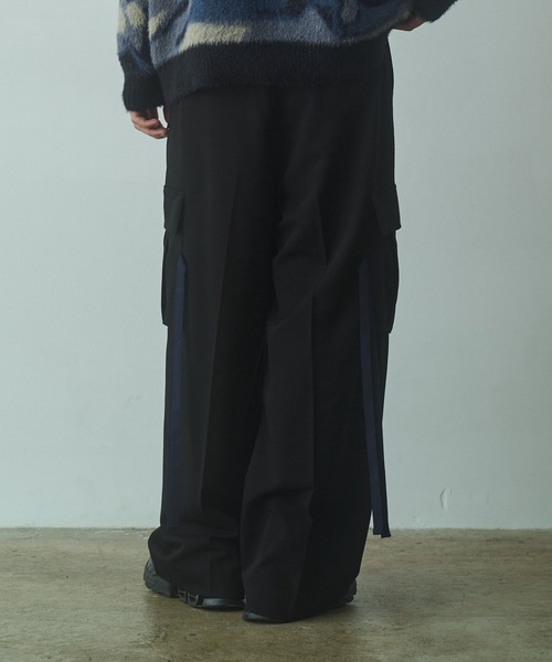 PHILTHEORY(フィルセオリー)の「String cargo slacks / ストリングカーゴスラックス(カーゴパンツ・メンズ・ブラック系/ブラック・3/2/1)」の19枚目の写真