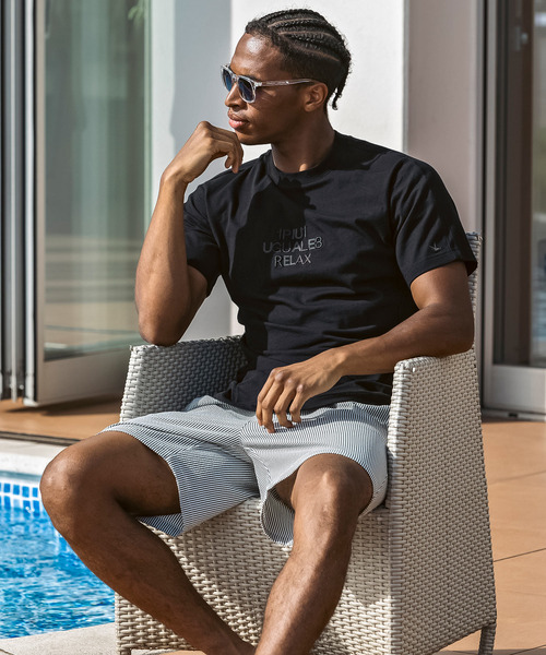 1PIU1UGUALE3 RELAX (ウノピゥウノウグァーレトレ リラックス)の「【WEB・直営店限定】1PIU1UGUALE3 RELAX(ウノピゥウノウグァーレトレ リラックス)コンビネーションロゴ半袖Tシャツ(Tシャツ/カットソー・メンズ・ライトピンク/チャコール/ブラック/ホワイト/ネイビー・S/M/L/XL/XXL)」の13枚目の写真