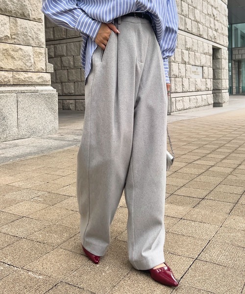 KOBE LETTUCE(コウベレタス)の「フェイクウールタックワイドパンツ(その他パンツ・レディース・グレー/ブラウン/チャコール/チェリーレッド・PM/M)」の9枚目の写真