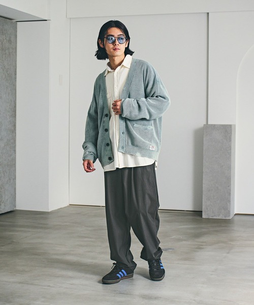 BAYFLOW(ベイフロー)の「フェードニットカーディガン(カーディガン/ボレロ・メンズ・ベージュ/ブルー/チャコール・MEDIUM/LARGE)」の13枚目の写真