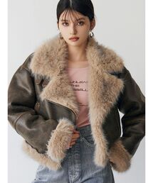 【セール】ジャケット トラサルディ　ムートン ショートコート フェイク 美品❤️ フェイクムートンコート レディース ショート丈 ムートンコート
