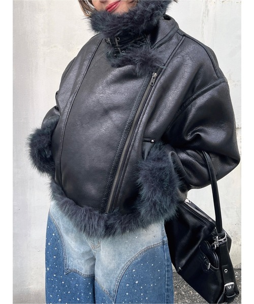 MURUA（ムルーア）の「アンイーブンショートフェイクムートン