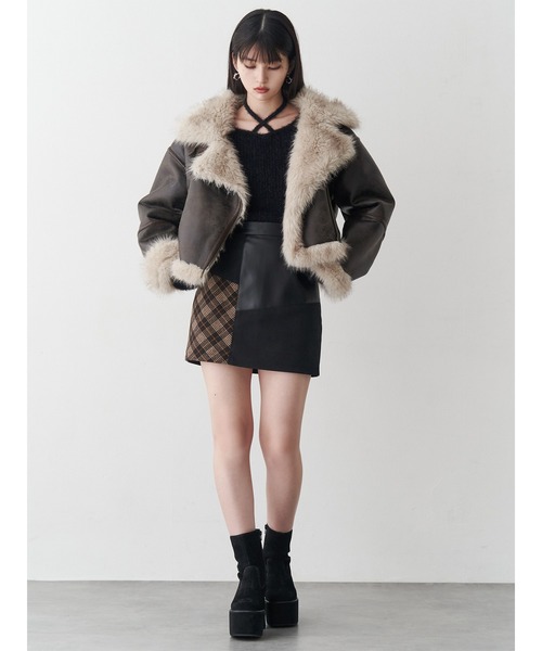アンイーブンショートフェイクムートンジャケット（ムートン