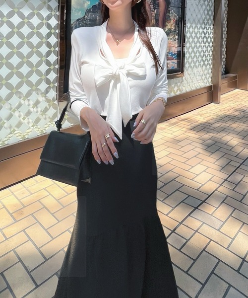 CHARME BY MICOLA(シャルムバイミコラ)の「今年っぽい♪リボンネクタイトップス(Tシャツ/カットソー・レディース・ブラック/バーガンディー/ホワイト・FREE)」の15枚目の写真