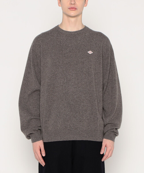 DANTON（ダントン）の「MEN'S LAMBSWOOL CREW NECK KNIT PULLOVER（ニット/セーター・メンズ・ブラック/グレイッシュベージュ/ブラウン系その他/オートミール/ダークグレー/レッド/パープル系その他/ライトグレー/ブルー系その他/ダークグリーン・40/42/44/38）」の7枚目の写真