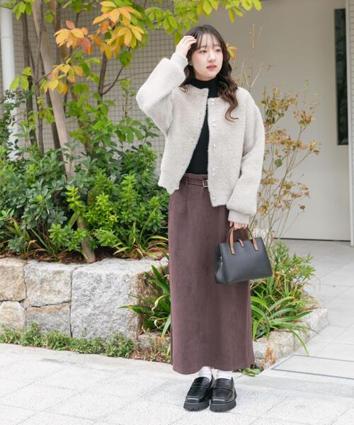 ITEMS URBANRESEARCH（アイテムズ アーバンリサーチ）の「『洗濯可』モチモチハイネックリブニット（ニット/セーター・レディース・ブラック/ホワイト系その他/ブルー/カーキ/アイボリー/レッド・FREE）」の9枚目の写真