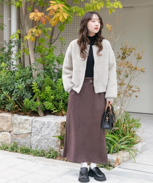 ITEMS URBANRESEARCH（アイテムズ アーバンリサーチ）の「『洗濯可』モチモチハイネックリブニット（ニット/セーター・レディース・ブラック/ホワイト系その他/ブルー/カーキ/アイボリー/レッド・FREE）」の11枚目の写真