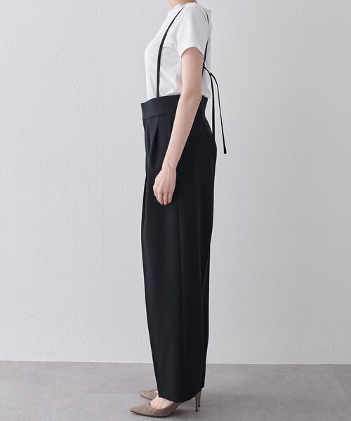 Whim Gazette（ウィムガゼット）の「ハイウエストサスペンダーパンツ