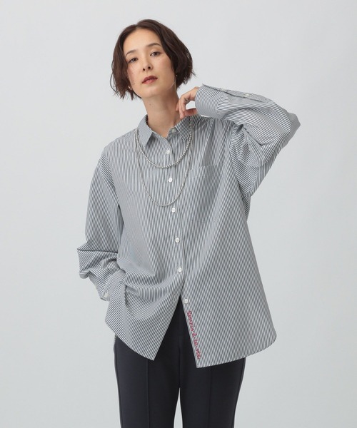 LEPSIM（レプシィム）の「ワンポイントベーシックシャツ　582331（シャツ/ブラウス・レディース・グレー/ブラウン/オフホワイト/ブルー・FREE）」の3枚目の写真