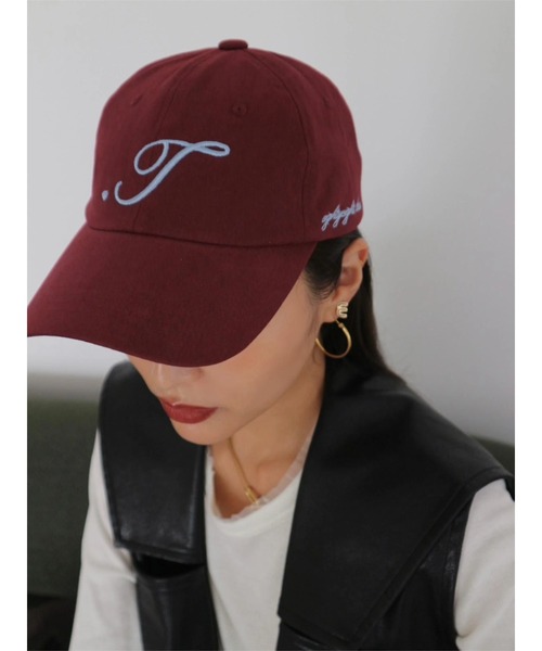 TRUNC（トランクエイティーエイト）の「T LOGO Cap（キャップ・レディース・ネイビー/ボルドー・FREE）」の2枚目の写真