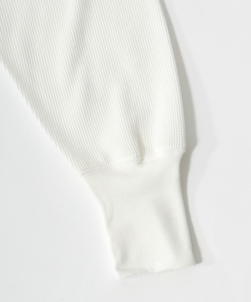 Healthknit(ヘルスニット)の「Healthknit(ヘルスニット)ベーシック ワッフル ヘンリーネック ラウンドヘムロングスリーブTシャツ(1P)/無地・ボーダーリンガー/ロンT/長袖トップス(Tシャツ/カットソー・レディース・ブラック系その他/オフホワイト/カーキブラウン/ブラック・M)」の14枚目の写真