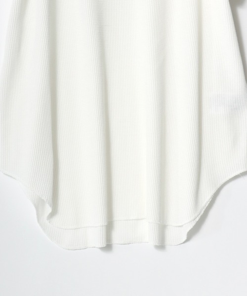 Healthknit(ヘルスニット)の「Healthknit(ヘルスニット)ベーシック ワッフル ヘンリーネック ラウンドヘムロングスリーブTシャツ(1P)/無地・ボーダーリンガー/ロンT/長袖トップス(Tシャツ/カットソー・レディース・ブラック系その他/オフホワイト/カーキブラウン/ブラック・M)」の15枚目の写真