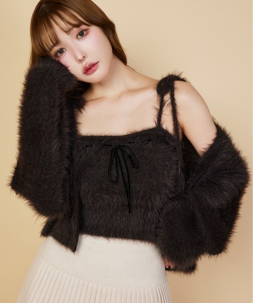 one after another NICE CLAUP（ワンアフターアナザーナイスクラップ）の「【今すぐお届け可能!/セットで着れる】milkyフェザーニットショートカーデ（カーディガン/ボレロ・レディース・ピンク/ダークブラウン/オフホワイト/グレー/サックスブルー・FREE）」の11枚目の写真