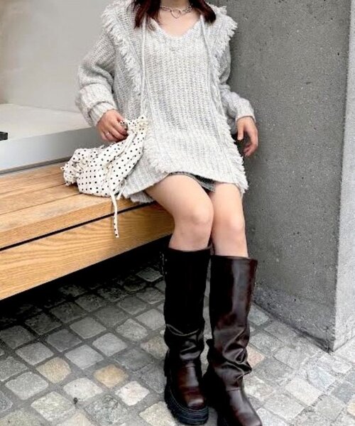 w closet（ダブルクローゼット）の「フード付フリンジMIXニット（ニット/セーター・レディース・アイボリー/チャコールグレー/ブルー/グリーン・FREE）」の6枚目の写真