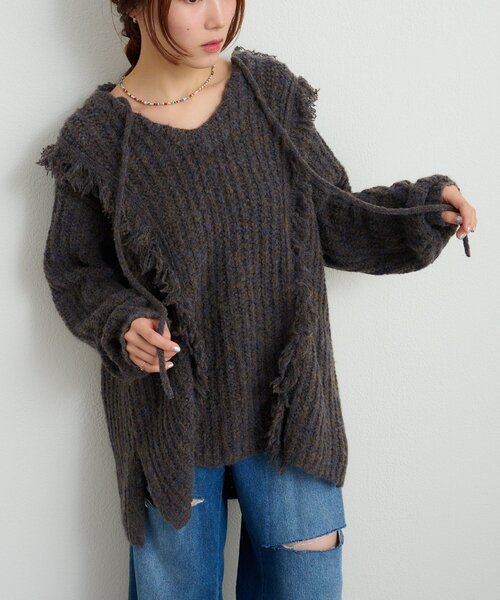 w closet（ダブルクローゼット）の「フード付フリンジMIXニット（ニット/セーター・レディース・アイボリー/チャコールグレー/ブルー/グリーン・FREE）」の14枚目の写真