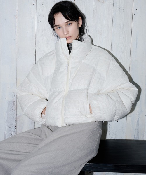 セール】【tageechita】ニュアンス柄 クロップド丈ライトダウン