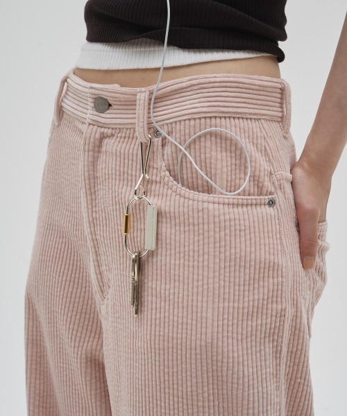 TODAYFUL（トゥデイフル）の「Chunky Corduroy Pants（その他パンツ・レディース・ベビーピンク/ブラック・36inch/38inch）」の9枚目の写真
