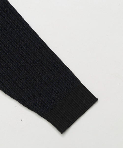 UNITED TOKYO（ユナイテッドトウキョウ）の「【残りわずか】アウトラスト ジャガード クルーネックニット 温度調整素材｜ストレッチ｜イージーケア|冬服|インナー（ニット/セーター・メンズ・ネイビー/アイボリー/ブラック・1/2/3）」の11枚目の写真