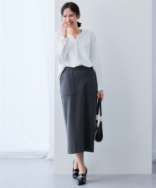 7days Life Styling(セブンデイズライフスタイリング)の「【UVカット】キーネックラウンドヘムプルオーバー ジャージーシリーズ(Tシャツ/カットソー・レディース・オフホワイト/グレー/ブラック・M/L/LL/3L)」の5枚目の写真