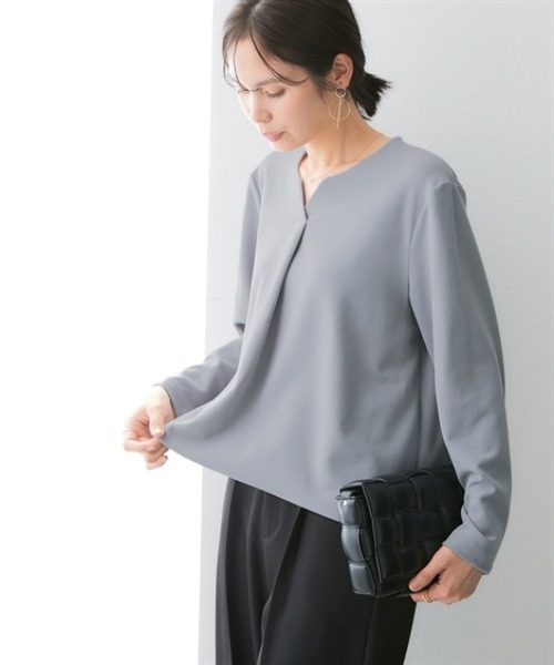 7days Life Styling(セブンデイズライフスタイリング)の「【UVカット】キーネックラウンドヘムプルオーバー ジャージーシリーズ(Tシャツ/カットソー・レディース・オフホワイト/グレー/ブラック・M/L/LL/3L)」の10枚目の写真