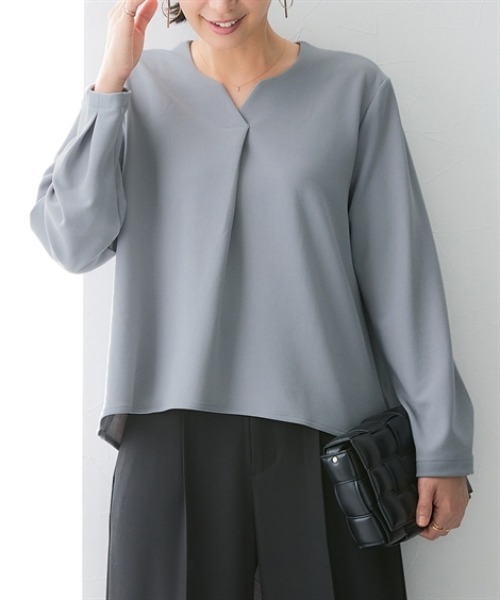 7days Life Styling(セブンデイズライフスタイリング)の「【UVカット】キーネックラウンドヘムプルオーバー ジャージーシリーズ(Tシャツ/カットソー・レディース・オフホワイト/グレー/ブラック・M/L/LL/3L)」の11枚目の写真