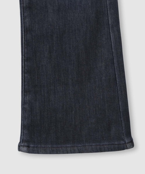NAVY(ネイビー)の「【温活】NAVY MACHEAT 特暖デニムフレアパンツ(デニムパンツ・キッズ・ブルー/ネイビー・120/130/140/150/160)」の5枚目の写真