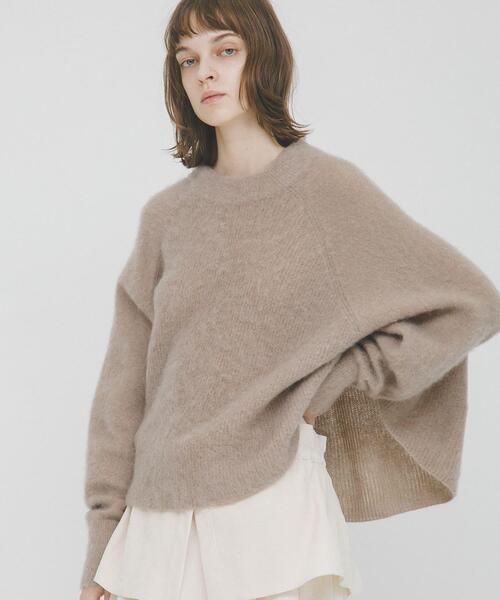 LAATO(ラート)の「dolman sleeve flare knit(ニット/セーター・レディース・ライトブラウン/イエロー・FREE)」の2枚目の写真