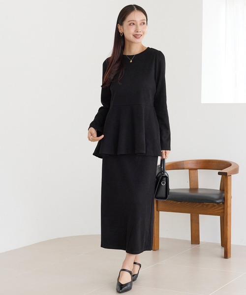 LAVEANGE(ラビアンジェ)の「起毛リブセットアップ(ワンピース・レディース・ブラック/グレー・4L/3L/LL/M)」の6枚目の写真
