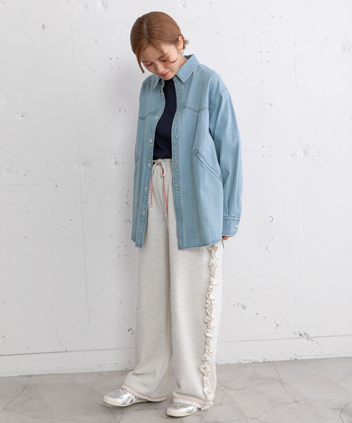 POU DOU DOU(プードゥドゥ)の「ウエスタンヨークデニムシャツ(シャツ/ブラウス・レディース・インディゴブルー/パープル系・M)」の16枚目の写真