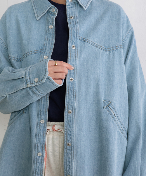 POU DOU DOU(プードゥドゥ)の「ウエスタンヨークデニムシャツ(シャツ/ブラウス・レディース・インディゴブルー/パープル系・M)」の18枚目の写真