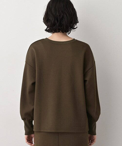 Dessin(デッサン)の「【セットアップ可/洗える】ヘンリーネックプルオーバー(Tシャツ/カットソー・レディース・ブラック/ブラウン系その他・01/02)」の13枚目の写真