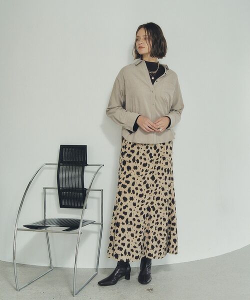 YECCA VECCA(イェッカヴェッカ)の「アニマル柄プリントマーメイドスカート(スカート・レディース・ベージュ/ブラウン・FREE)」の6枚目の写真