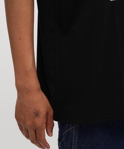 CITY COUNTRY CITY(シティーカントリーシティー)の「《AVIREX × CITY COUNTRY CITY》SIGNATURE T-SHIRT / シグネチャー ティーシャツ / アヴィレックス / シティーカントリーシティー(Tシャツ/カットソー・メンズ・ホワイト/ブラック・SMALL/MEDIUM/LARGE/X-LARGE)」の16枚目の写真
