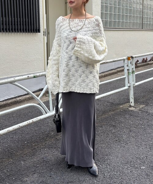 SHENERY（シーナリー）の「テクスチャーオーバーニット（ニット/セーター・レディース・グレー/オフホワイト/サーモンピンク・FREE）」の10枚目の写真