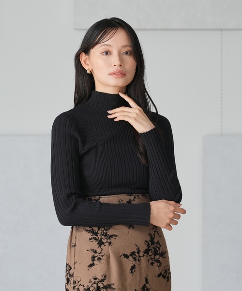 TRUDEA(トルディア)の「ランダムリブニット(ニット/セーター・レディース・ブラウン/ベージュ/ブラック/ワイン・MEDIUM/LARGE)」の5枚目の写真